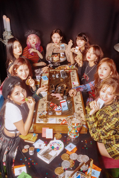 TWICE TV
